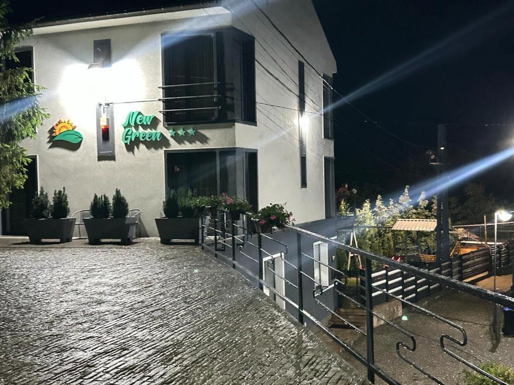 New Green Slanic-Moldova Bagian luar foto