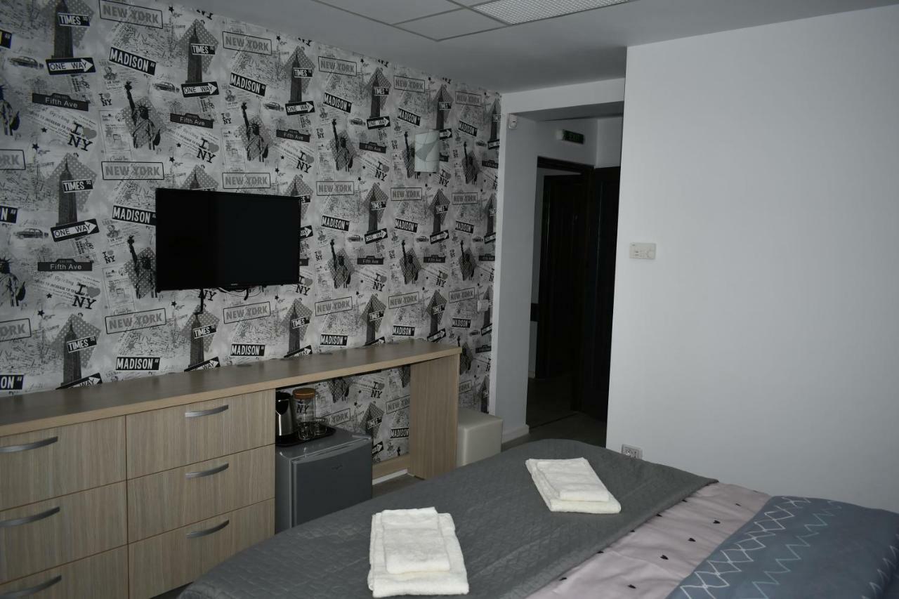New Green Slanic-Moldova Bagian luar foto